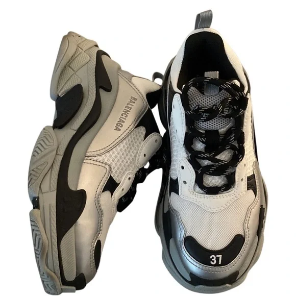 Balenciaga Men's Gray and Black Sneakers - Picture 2 of 5